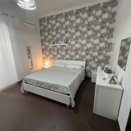 Maruzzella Suite Napels Buitenkant foto
